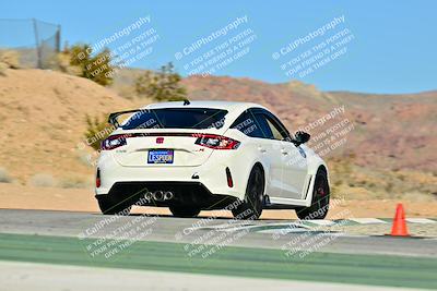 media/Dec-13-2025-Extreme Speed (Sat) [[d129ecb0b9]]/Beginner/Session 2 (Turn 4)/